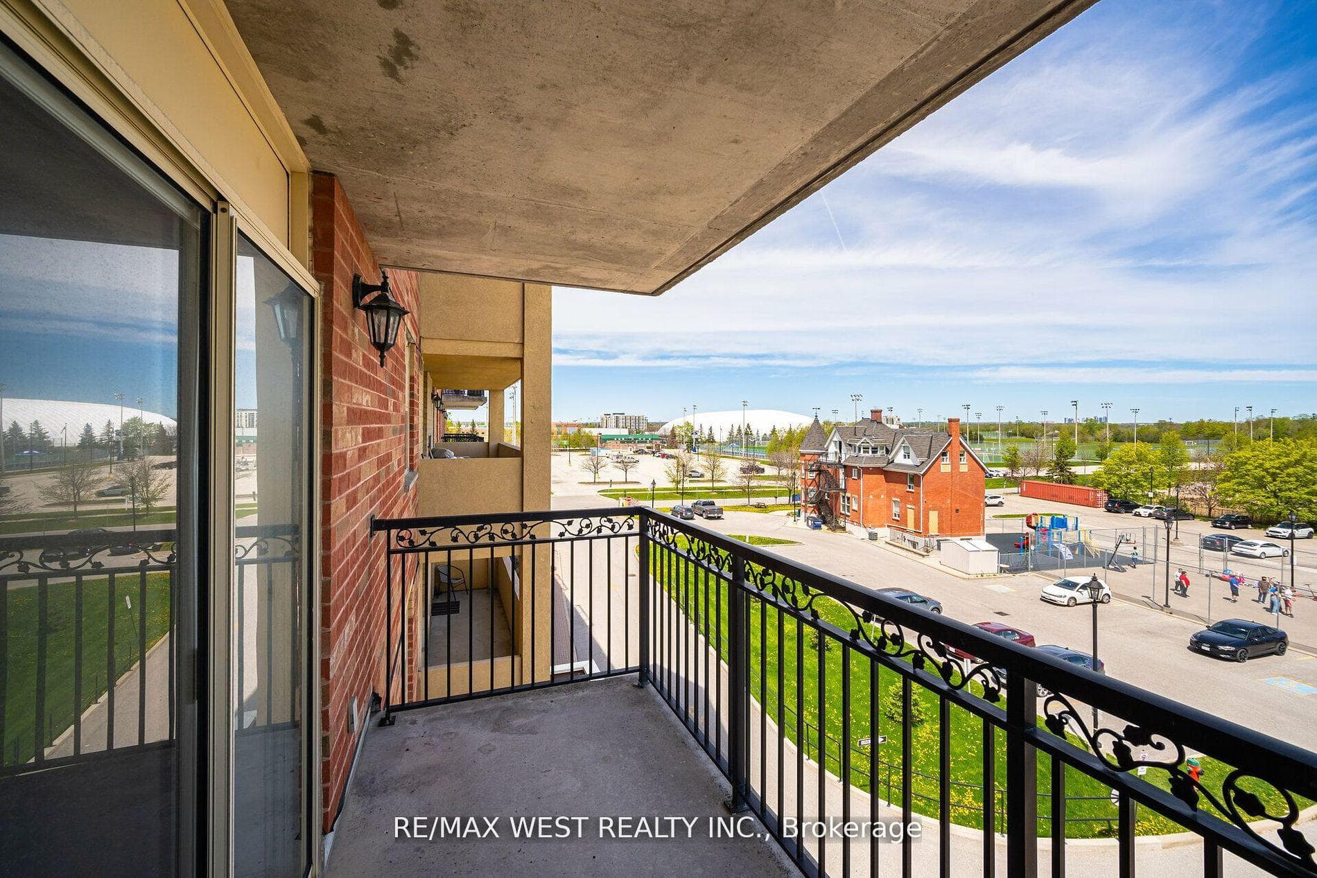 7373 Martin Grove Road Unit 409 photo 16