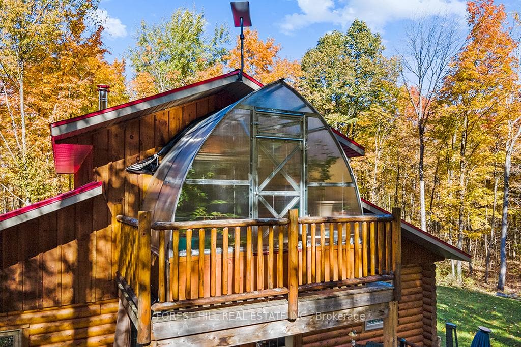 Greenhouse Room exterior