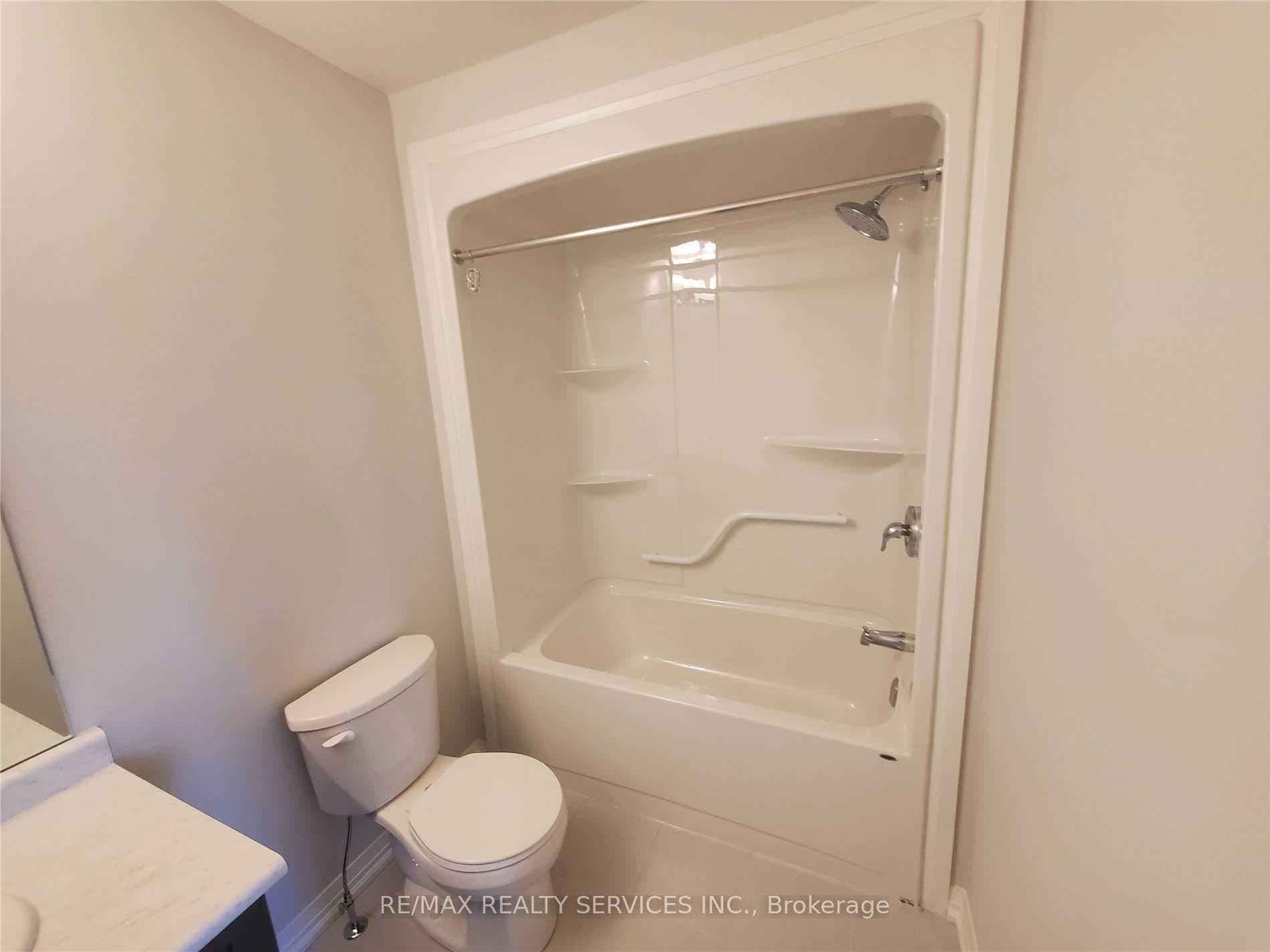 7418 Jonathan Drive photo 14