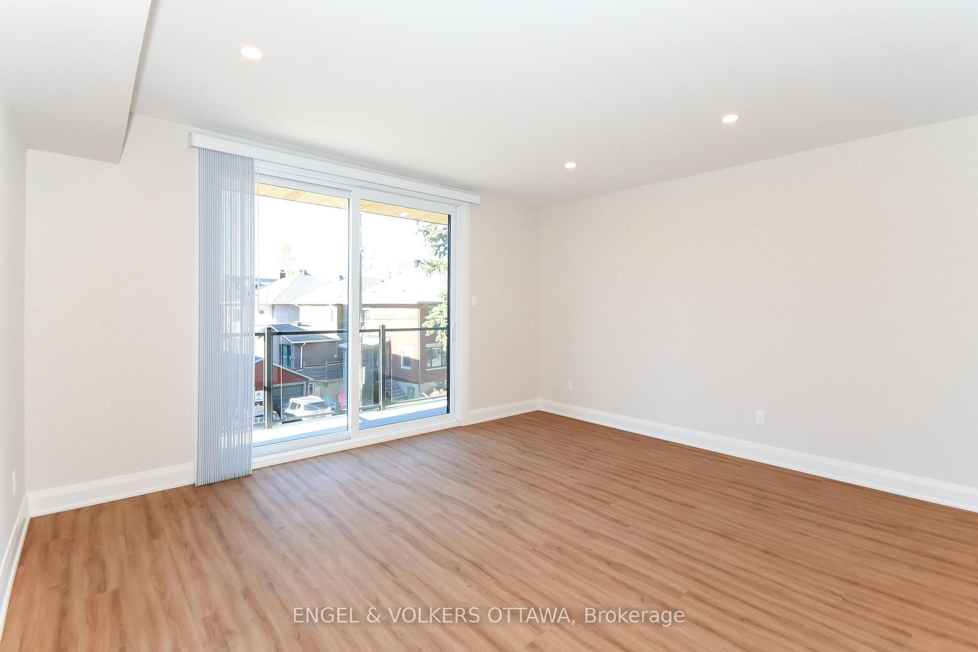 35 Monk Street Unit 6 photo 9