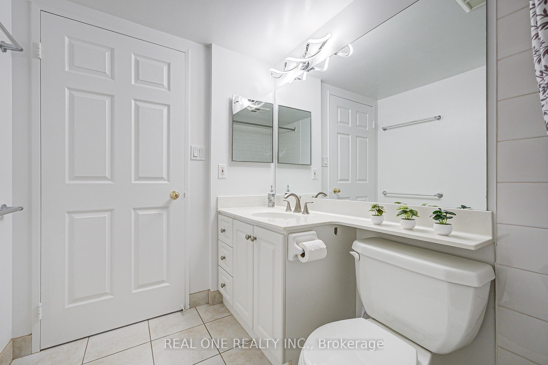 35 Empress Avenue Unit 901 photo 26
