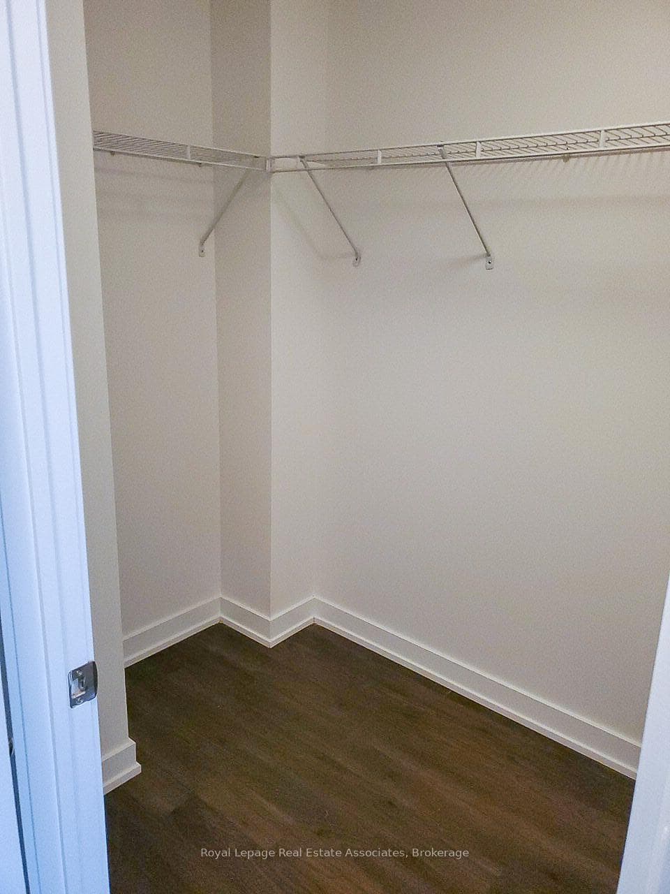 10 Park Lawn Road Unit 412 photo 5