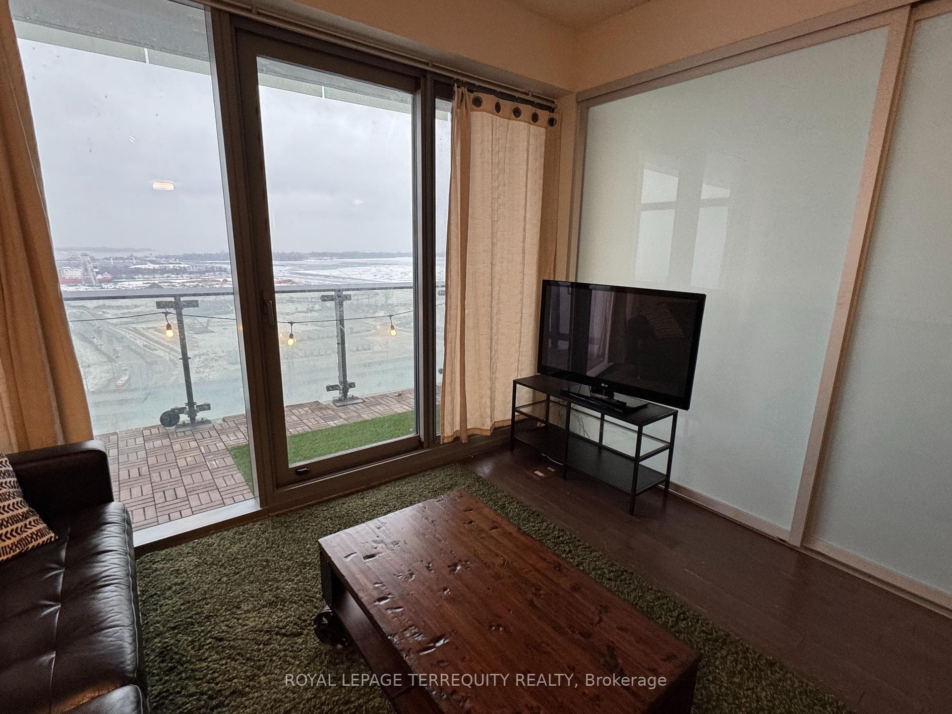 Walkout to Balcony