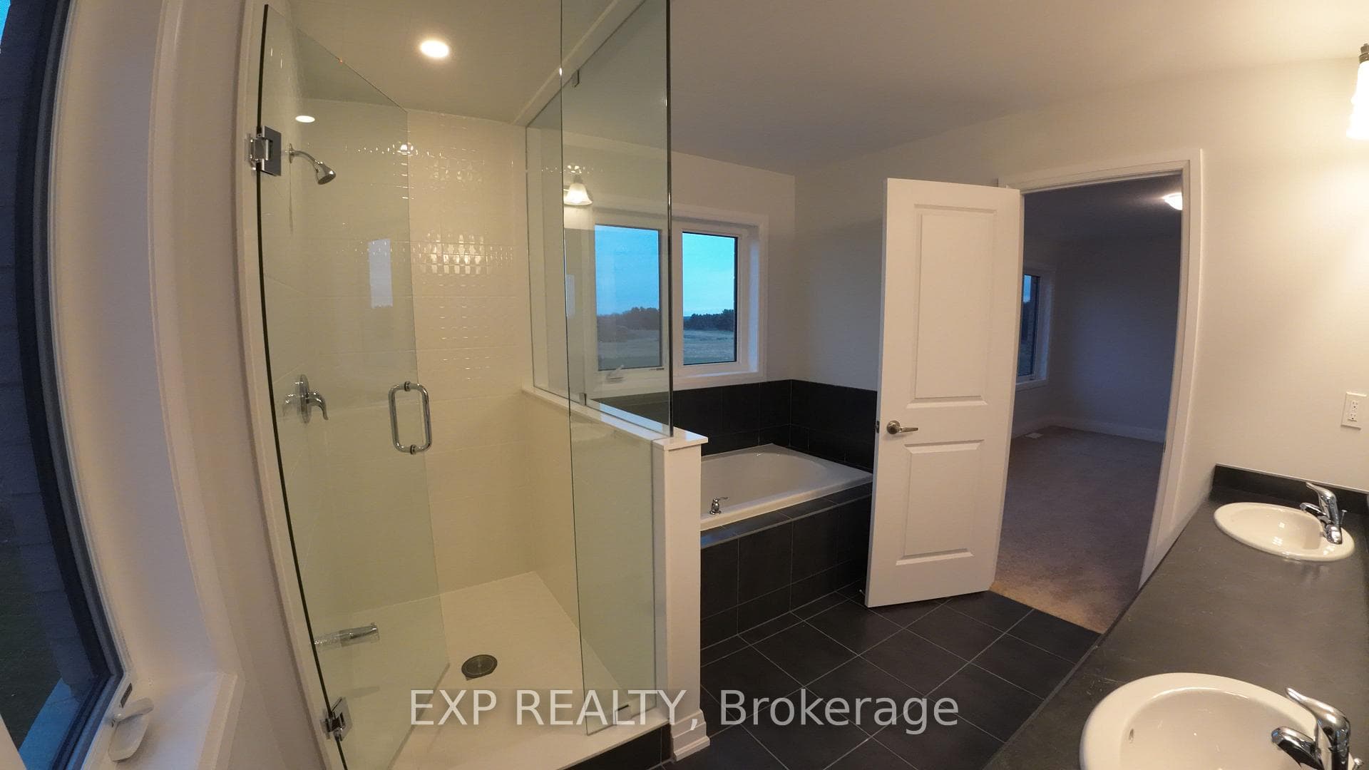 889 Knights Lane photo 20