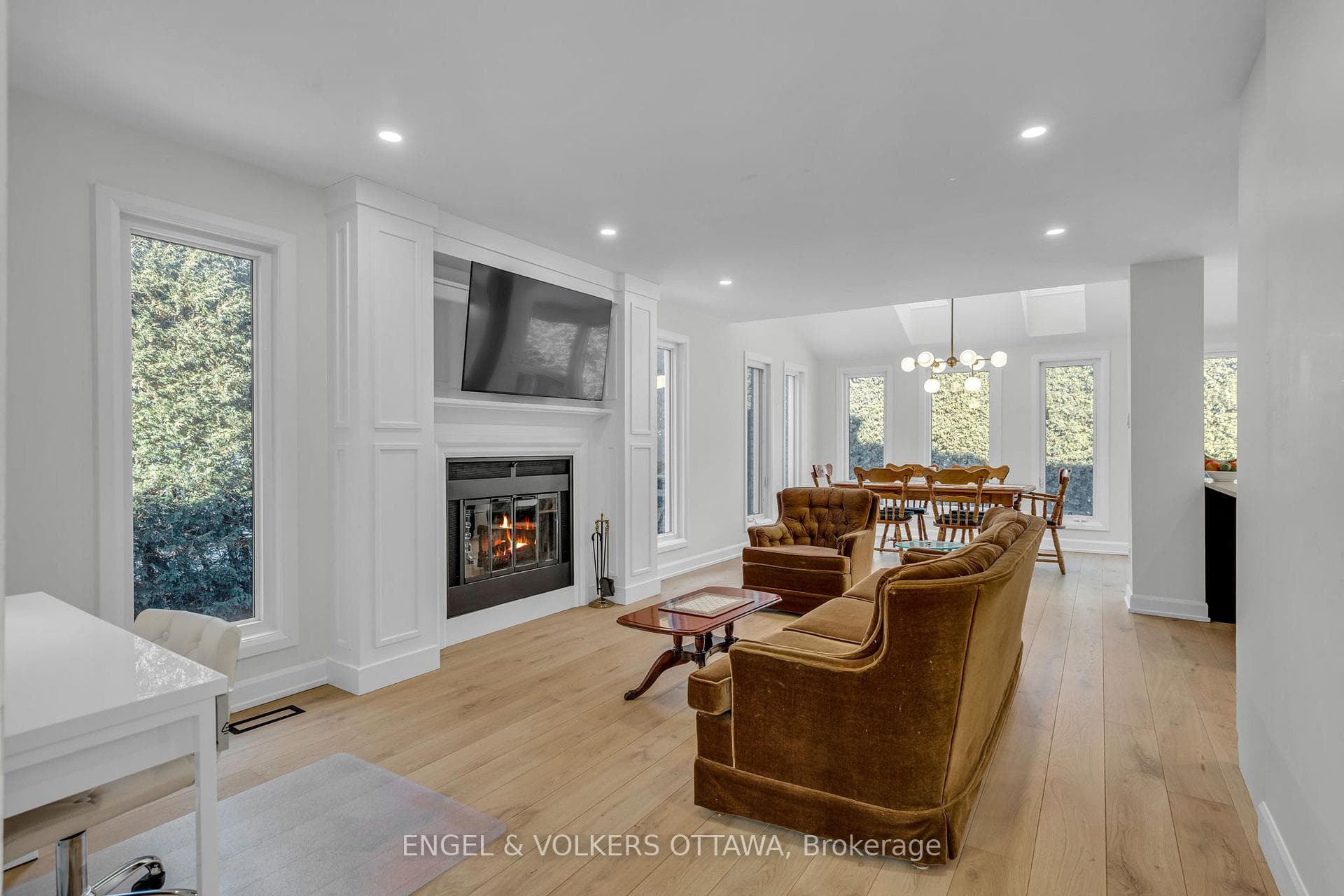 68 Fardon Way photo 17