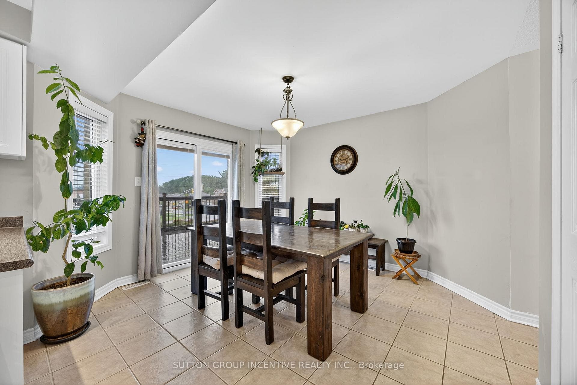 4 Dunnett Drive photo 9