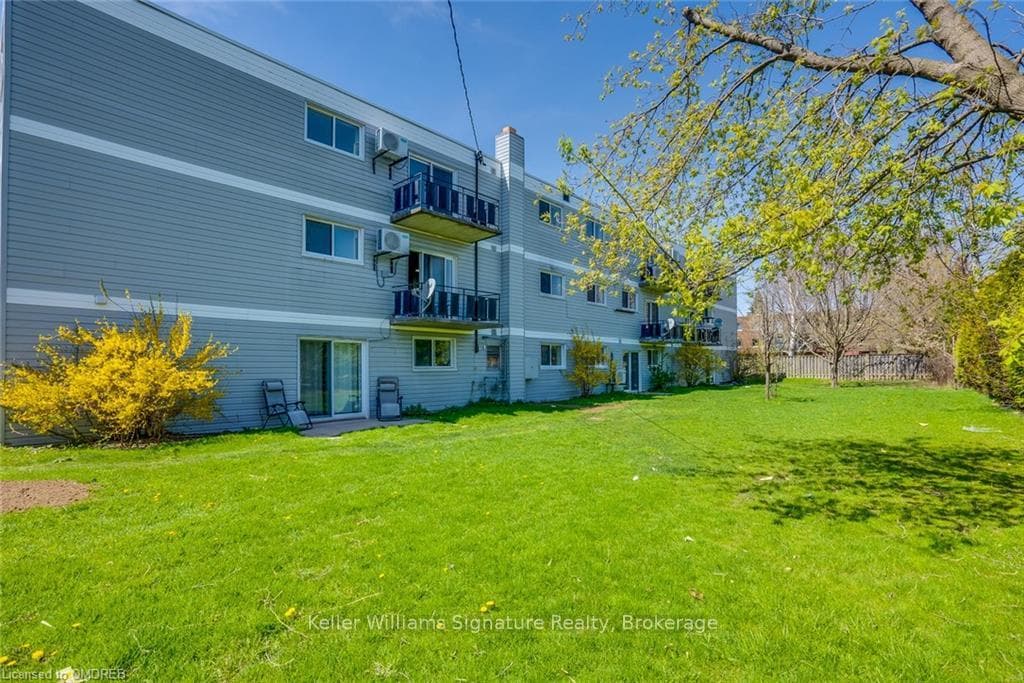 14 HOLLAND Street Unit 6 photo 17