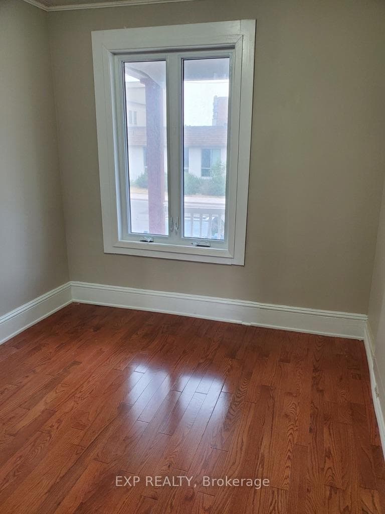 315 Parkdale Avenue Unit A photo 6