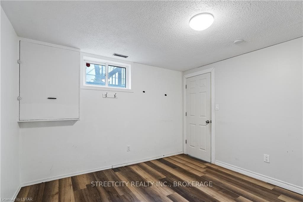 490 THIRD Street Unit 48 photo 24