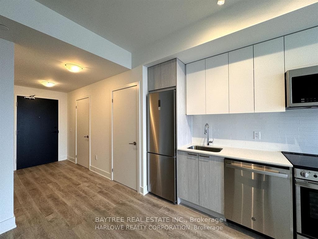 185 Deerfield Road Unit 1412 photo 12