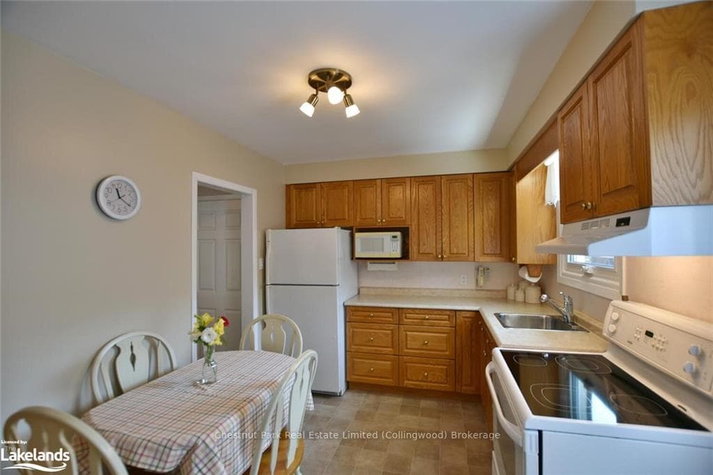 9 PARK Road photo 15