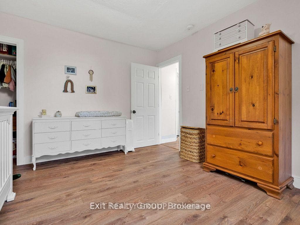 109 Prince Edward Street photo 21