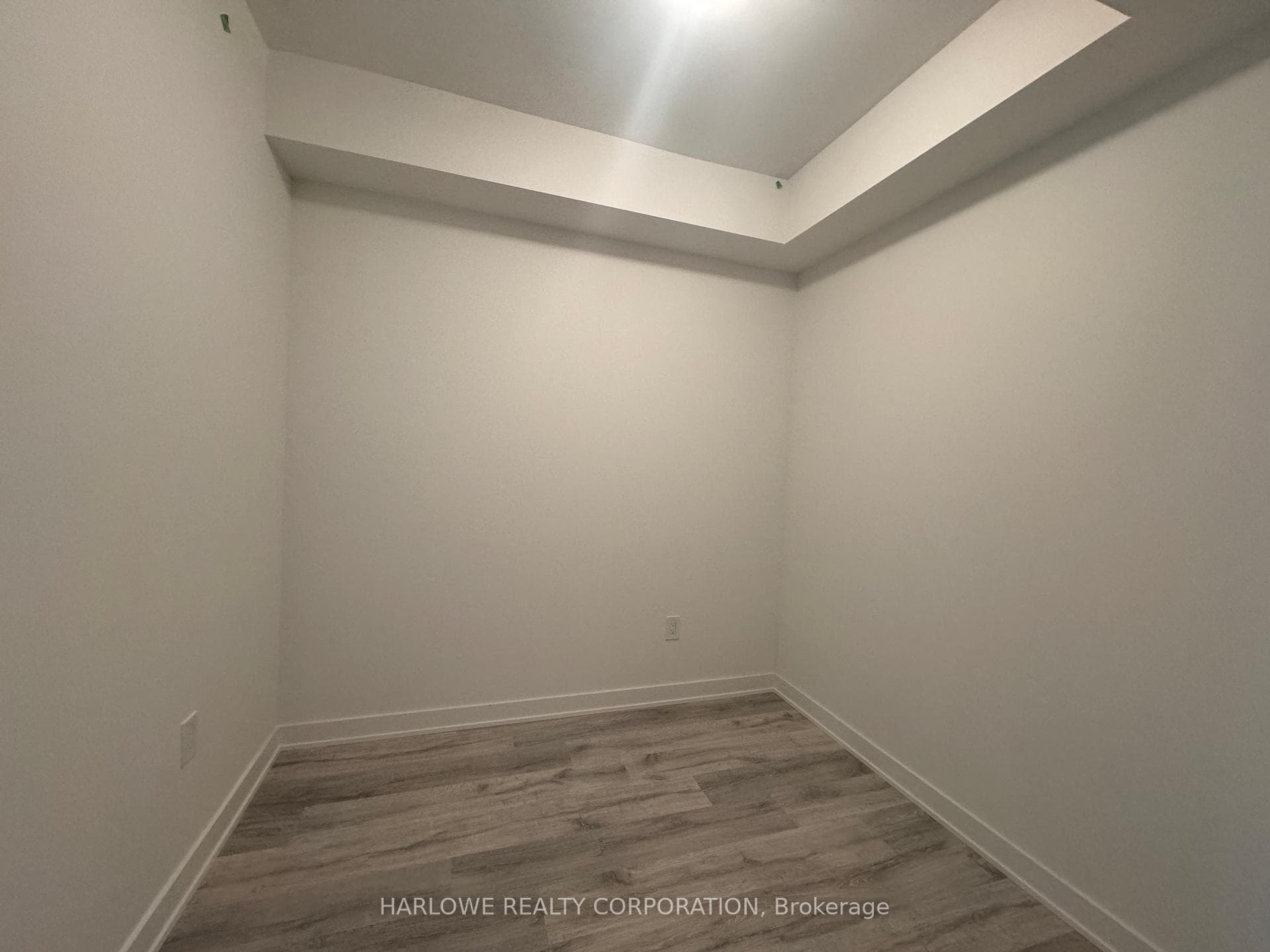 135 Lower Sherbourne Street Unit 665 W photo 13