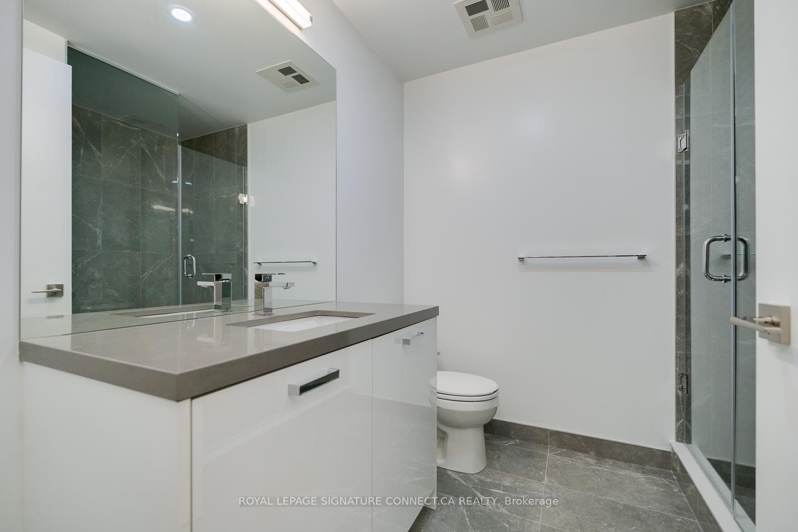 195 McCaul Street Unit 222 photo 7