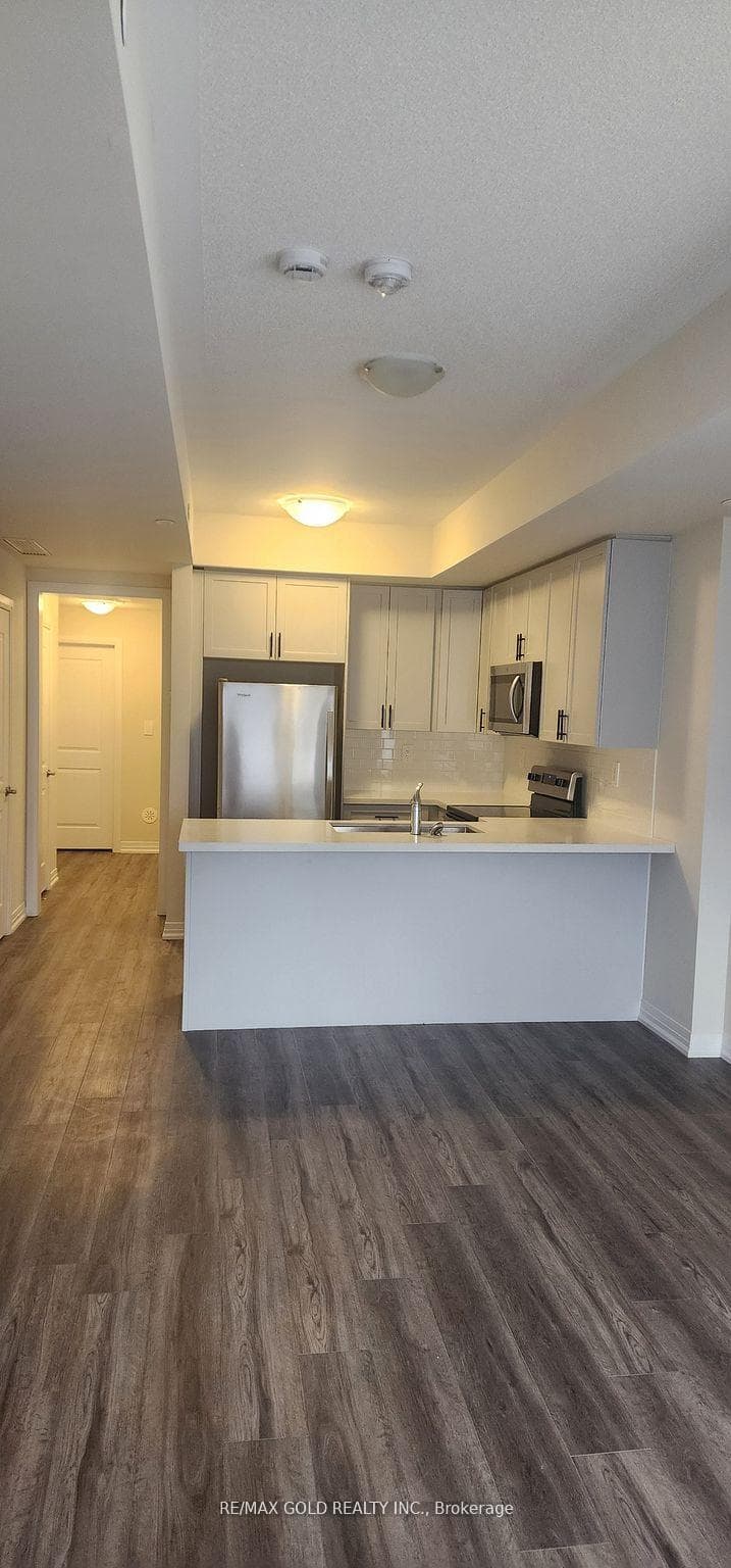 1589 Rose Way Unit 118 photo 9