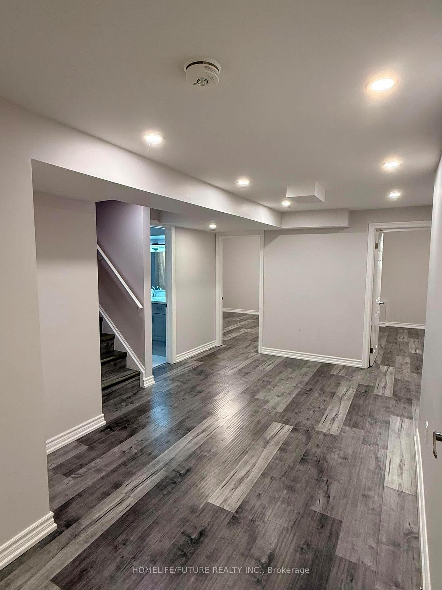 15 Mcginty Avenue Unit Bsmt photo 2
