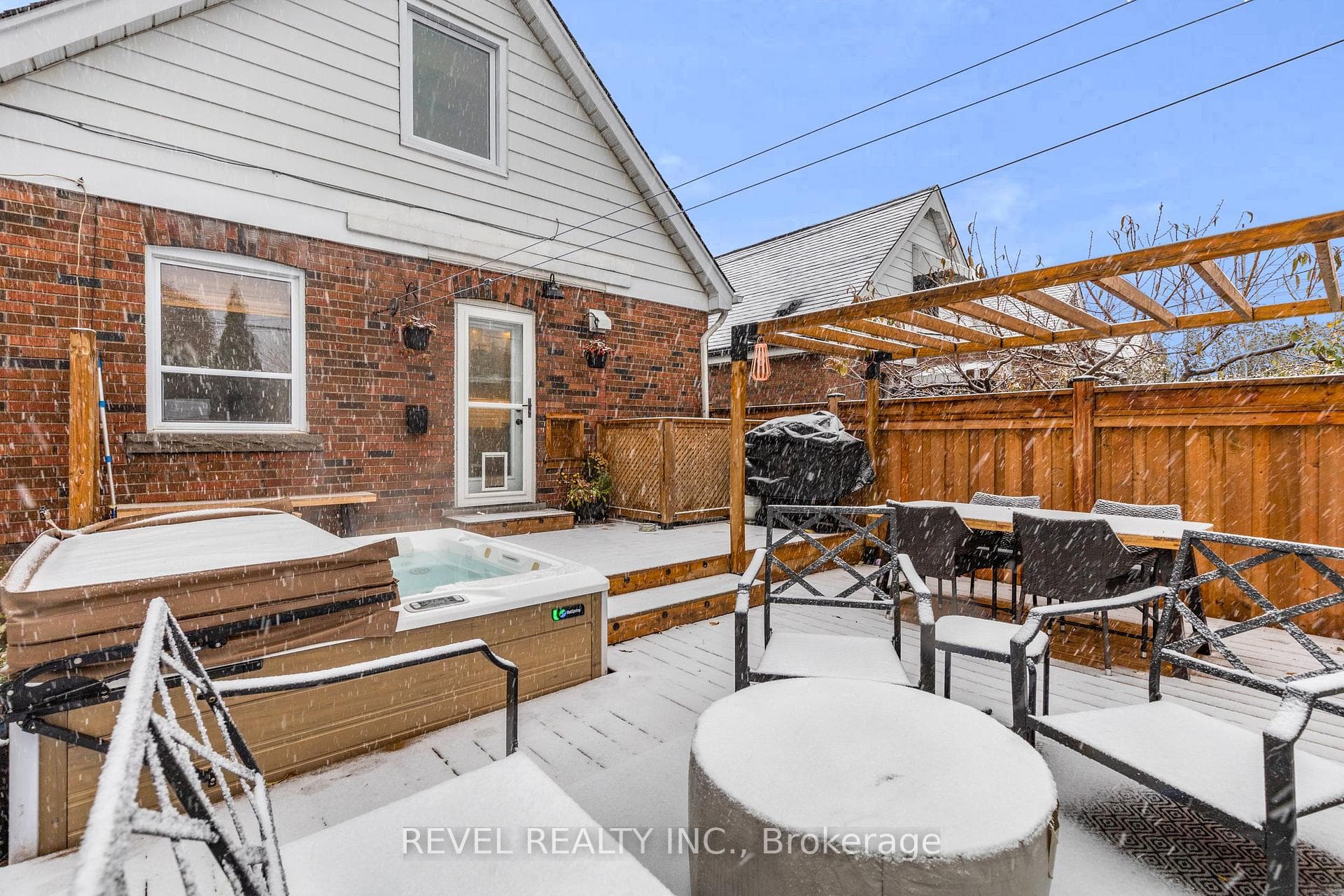 175 Wexford Avenue photo 31