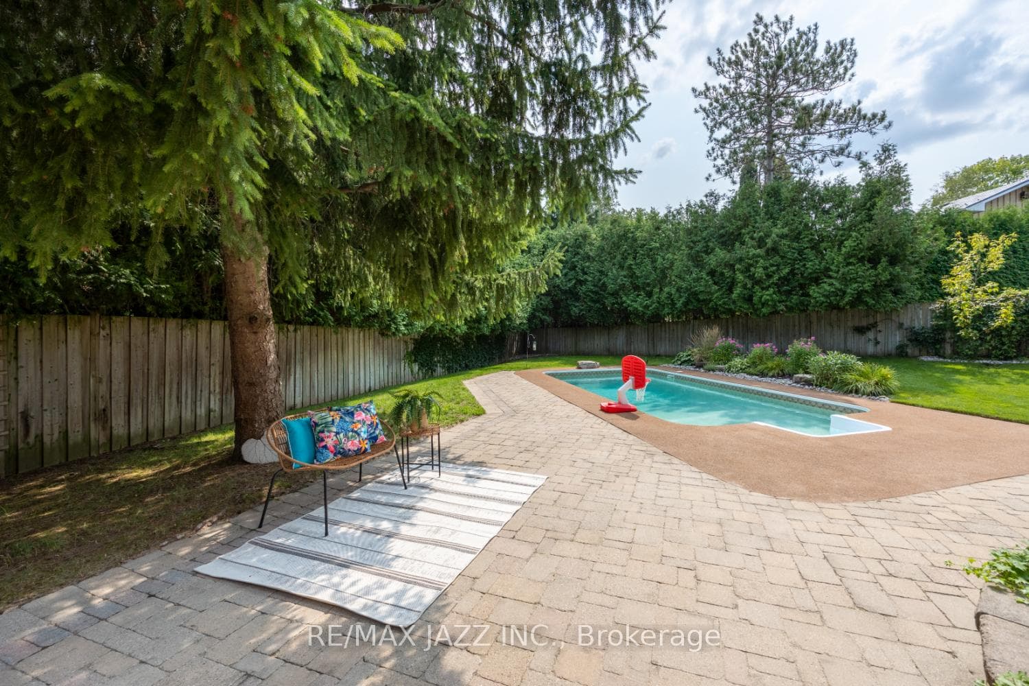 90 Blackcreek Trail photo 36