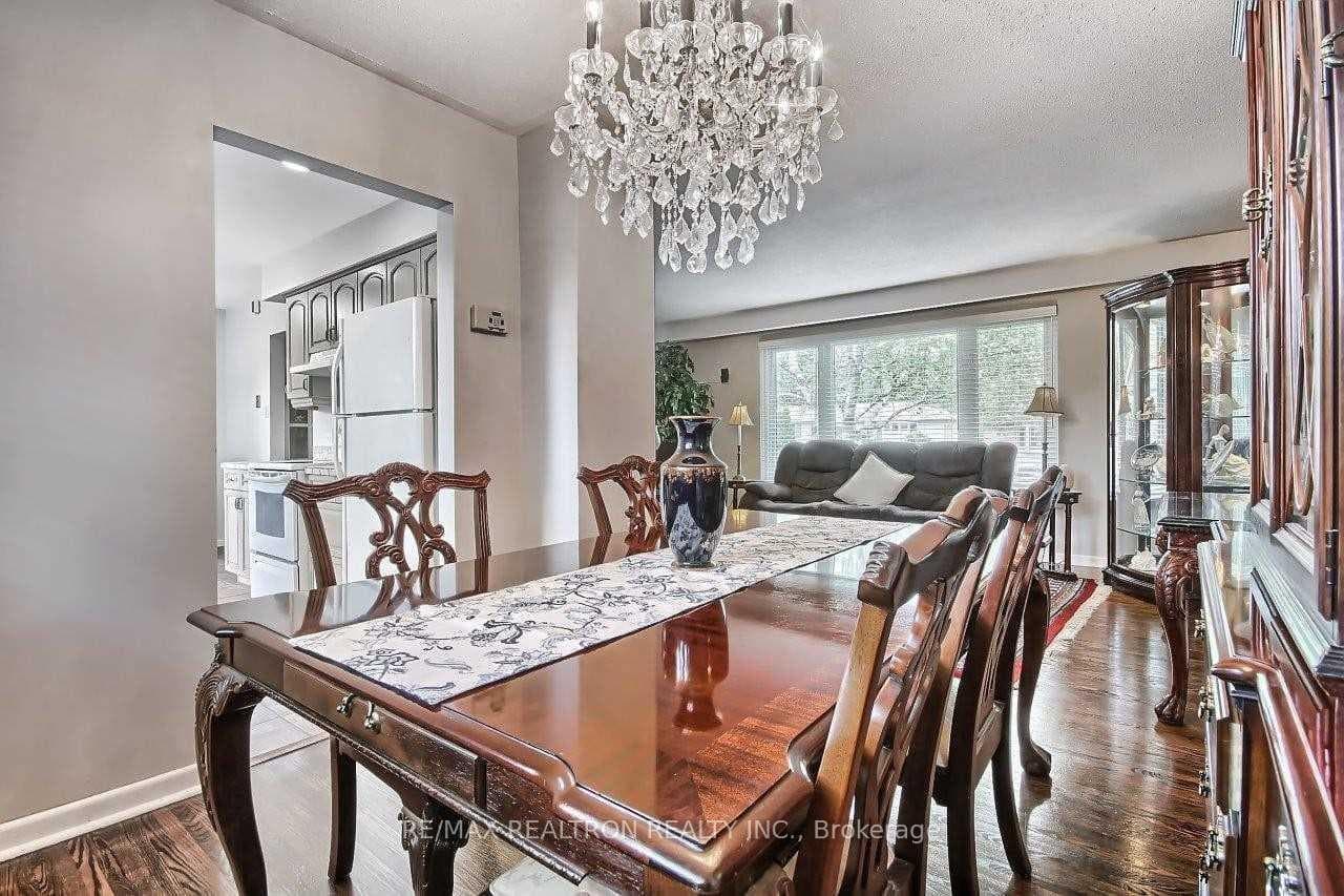 17 Hill Drive photo 10