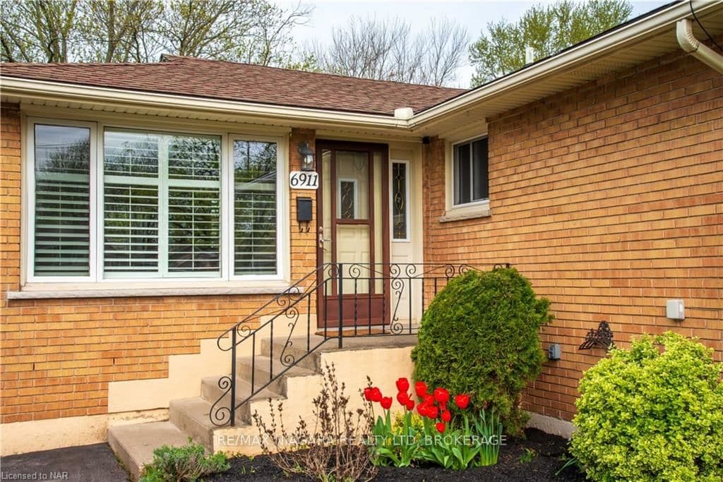 6911 HAGAR Avenue photo 3