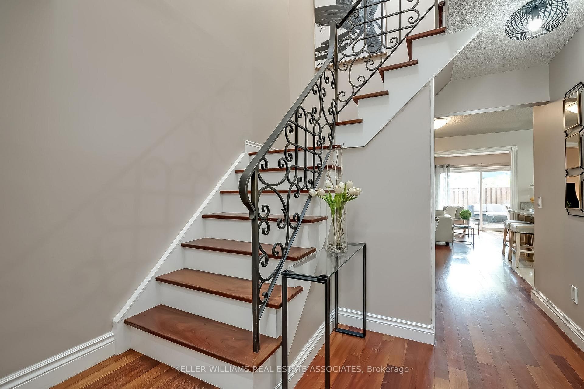 34 Dynasty Avenue Unit 13 photo 3