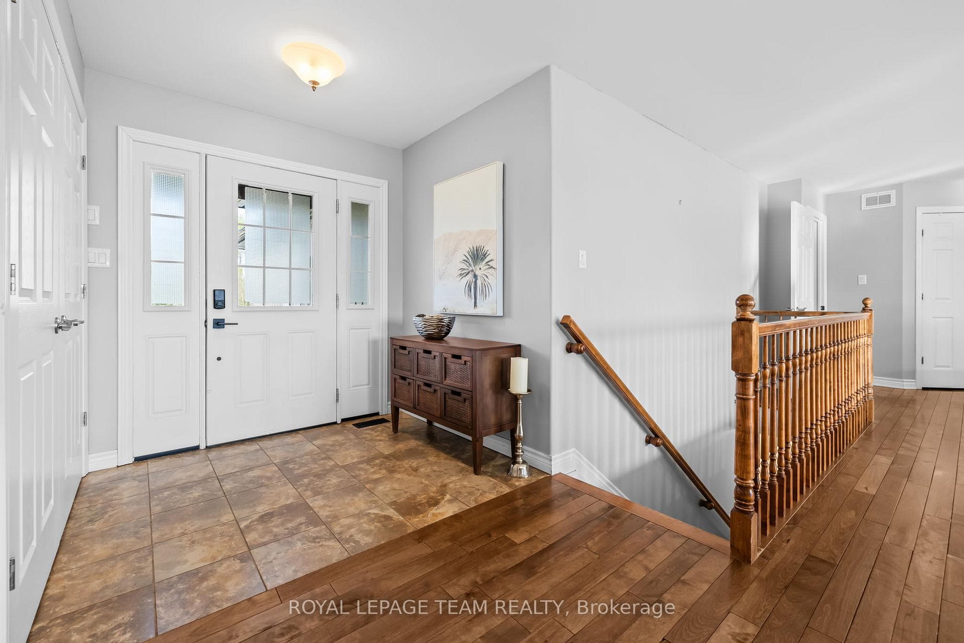 53 D'arcys Way photo 3
