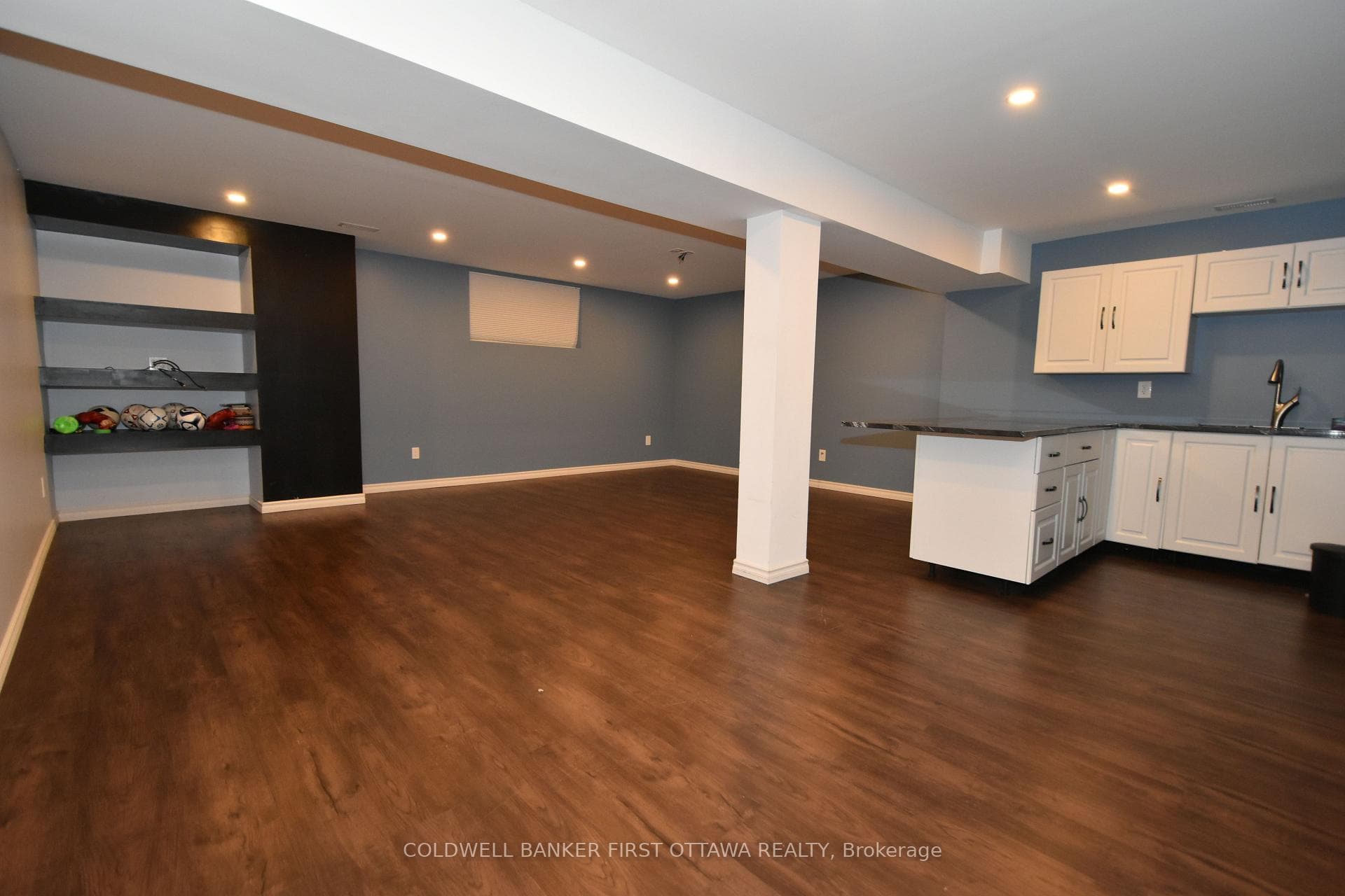 413 Blackleaf Drive photo 13