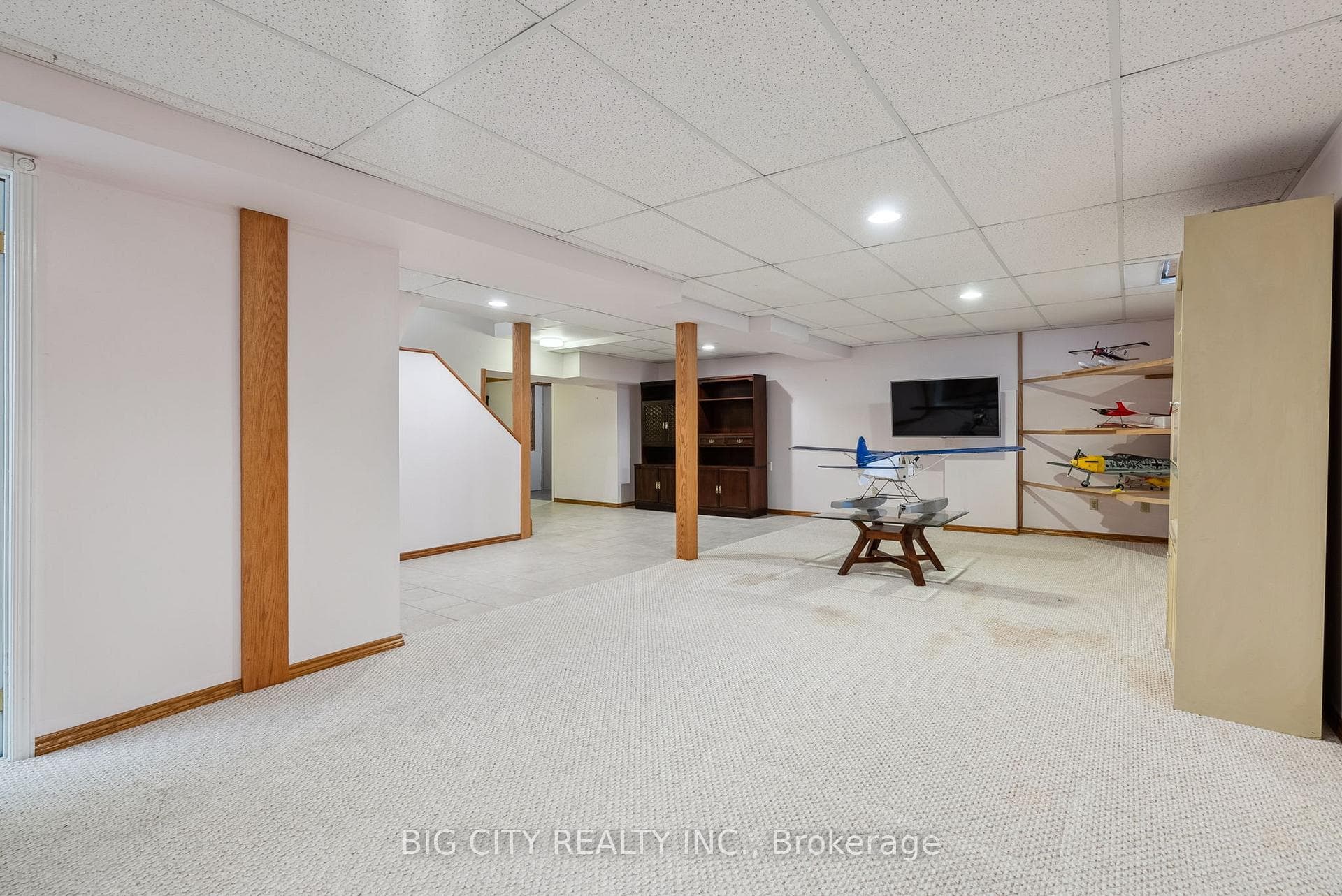 203 Dawlish Avenue photo 27