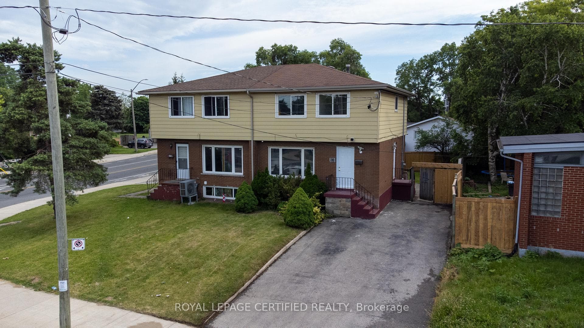 111 Limeridge Road photo 2
