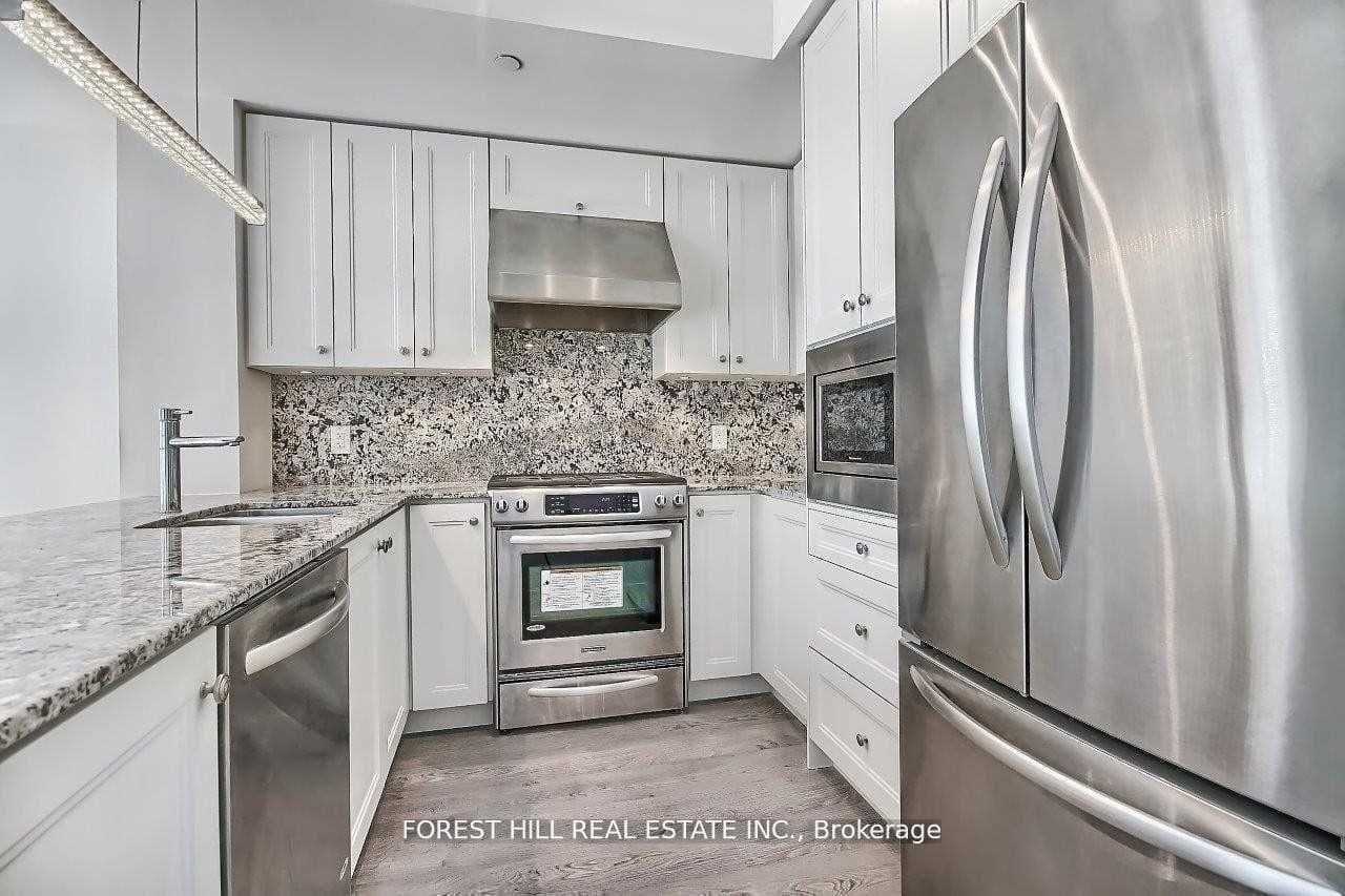 7608 Yonge Street Unit 110 photo 7