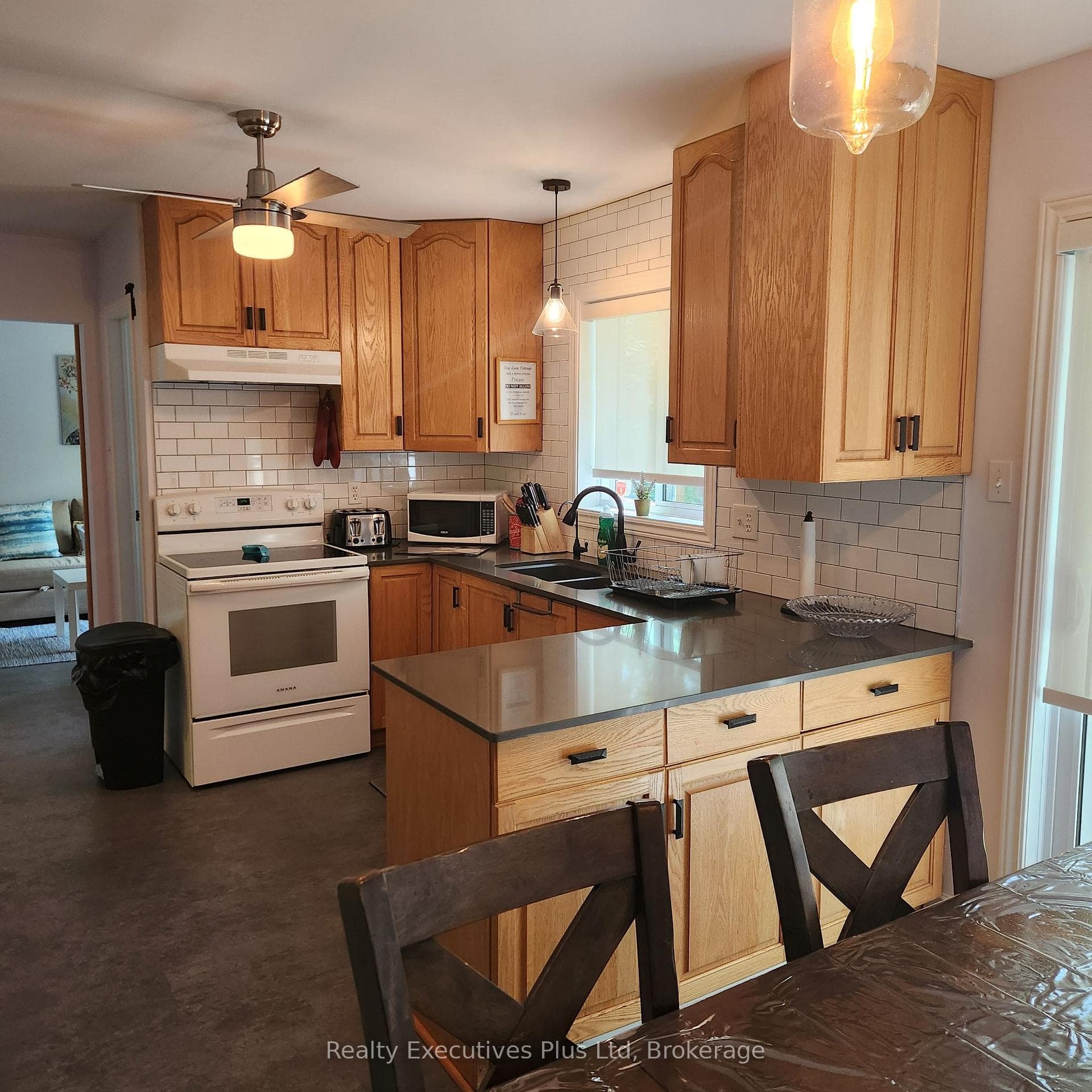 21 Ivy Lane photo 6
