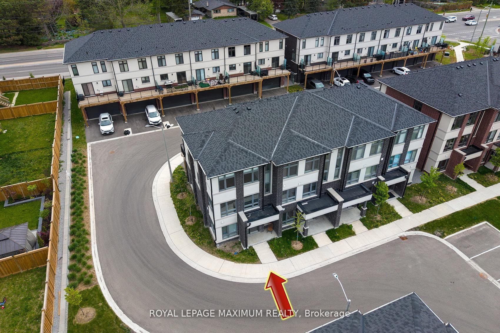 1383 Brandenton Path photo 4