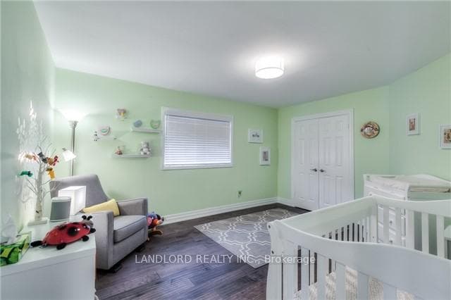 1046 Rouge Valley Drive photo 15