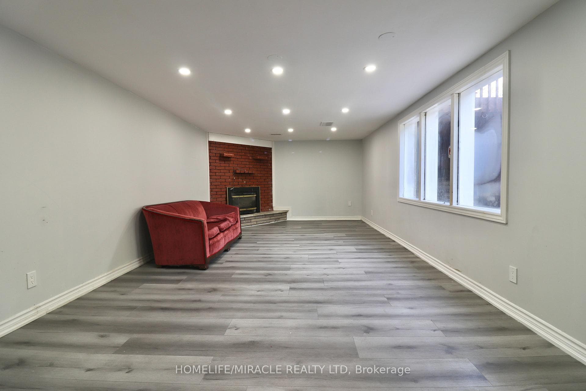 169 Heiman Street photo 29