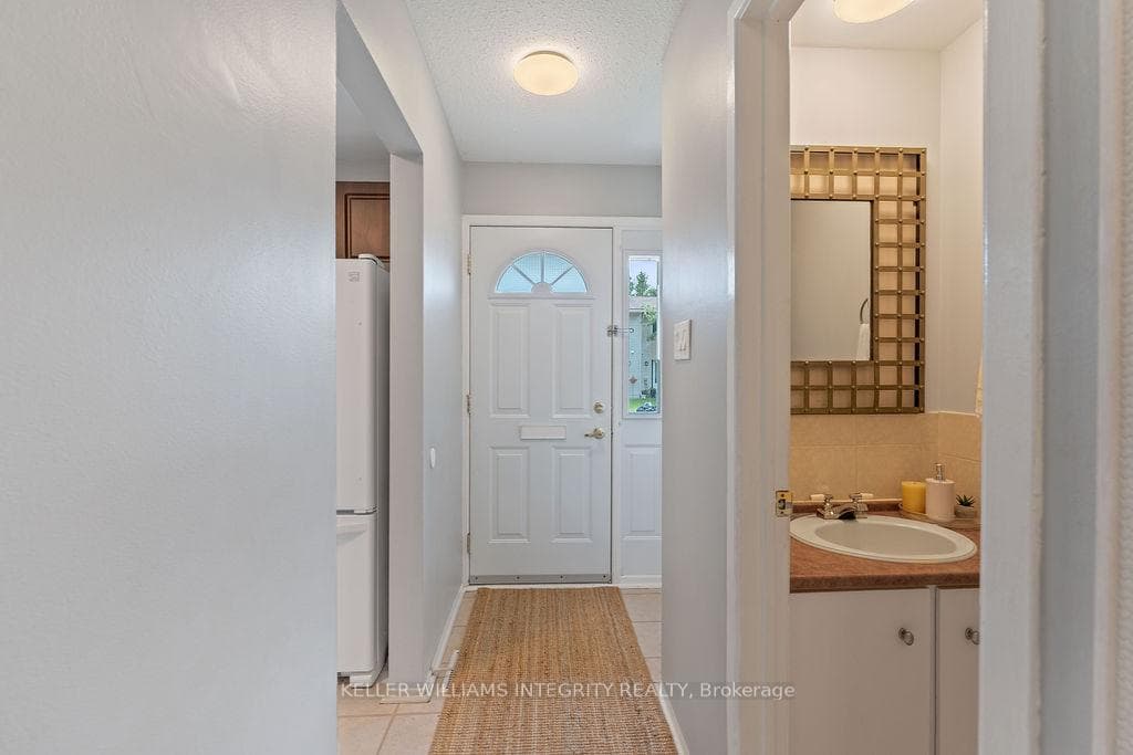 3420 Southgate Road Unit 43 photo 2