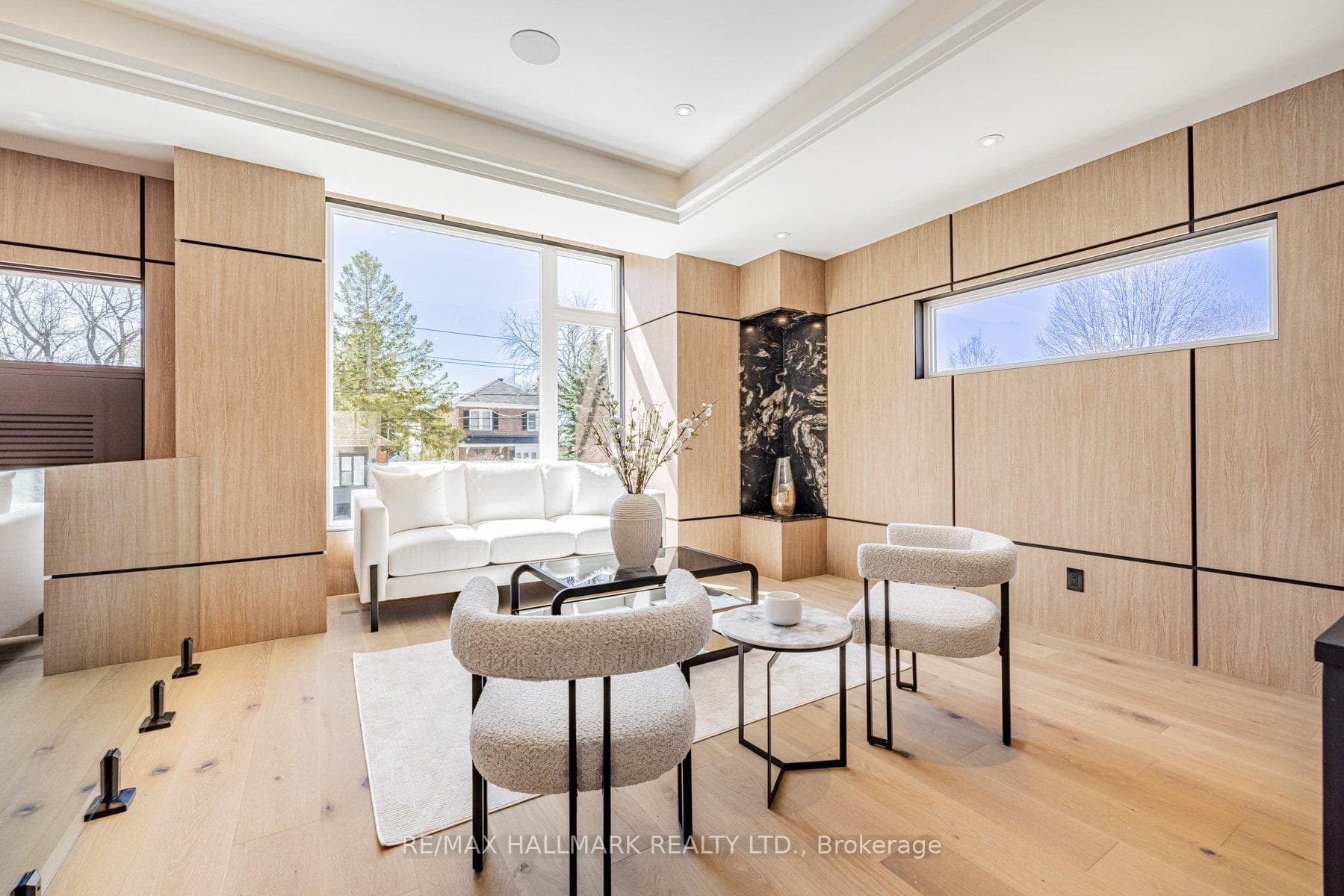 46 Johnston Avenue photo 3