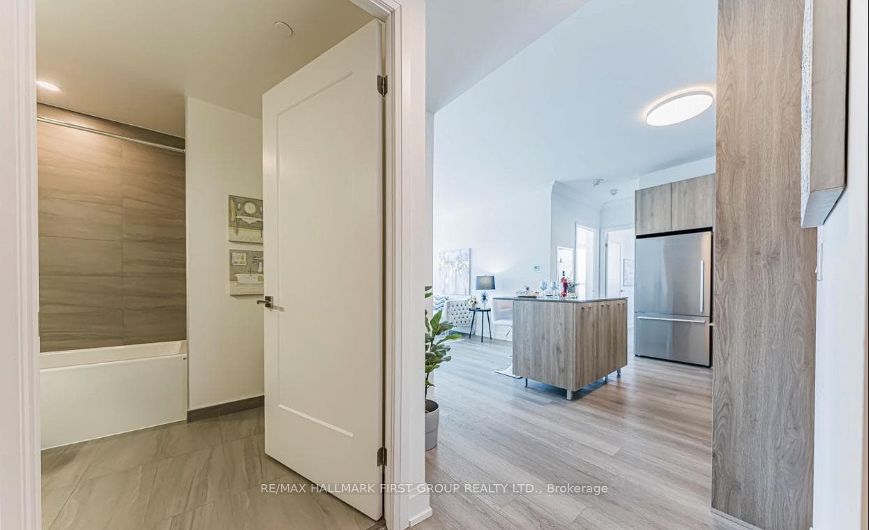 38 Water Walk Drive Unit 307 photo 6