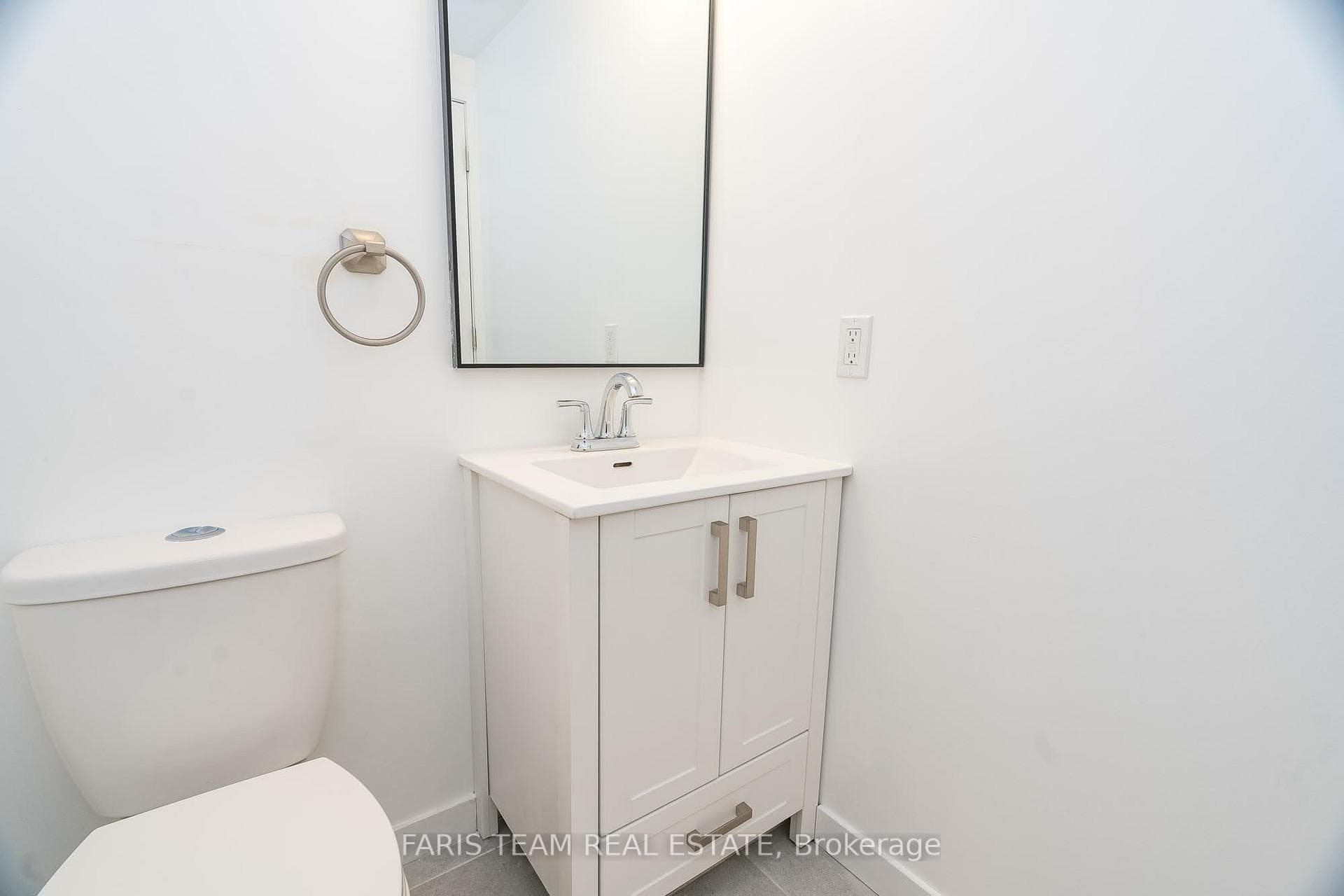 126 Bell Farm Road Unit 303 photo 14