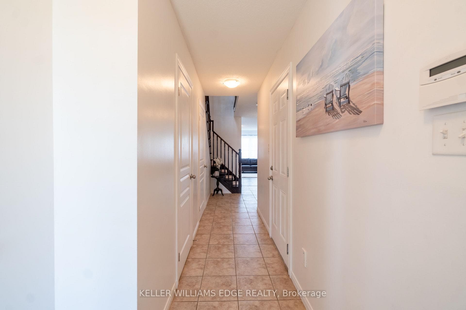 187 Penny Lane photo 5