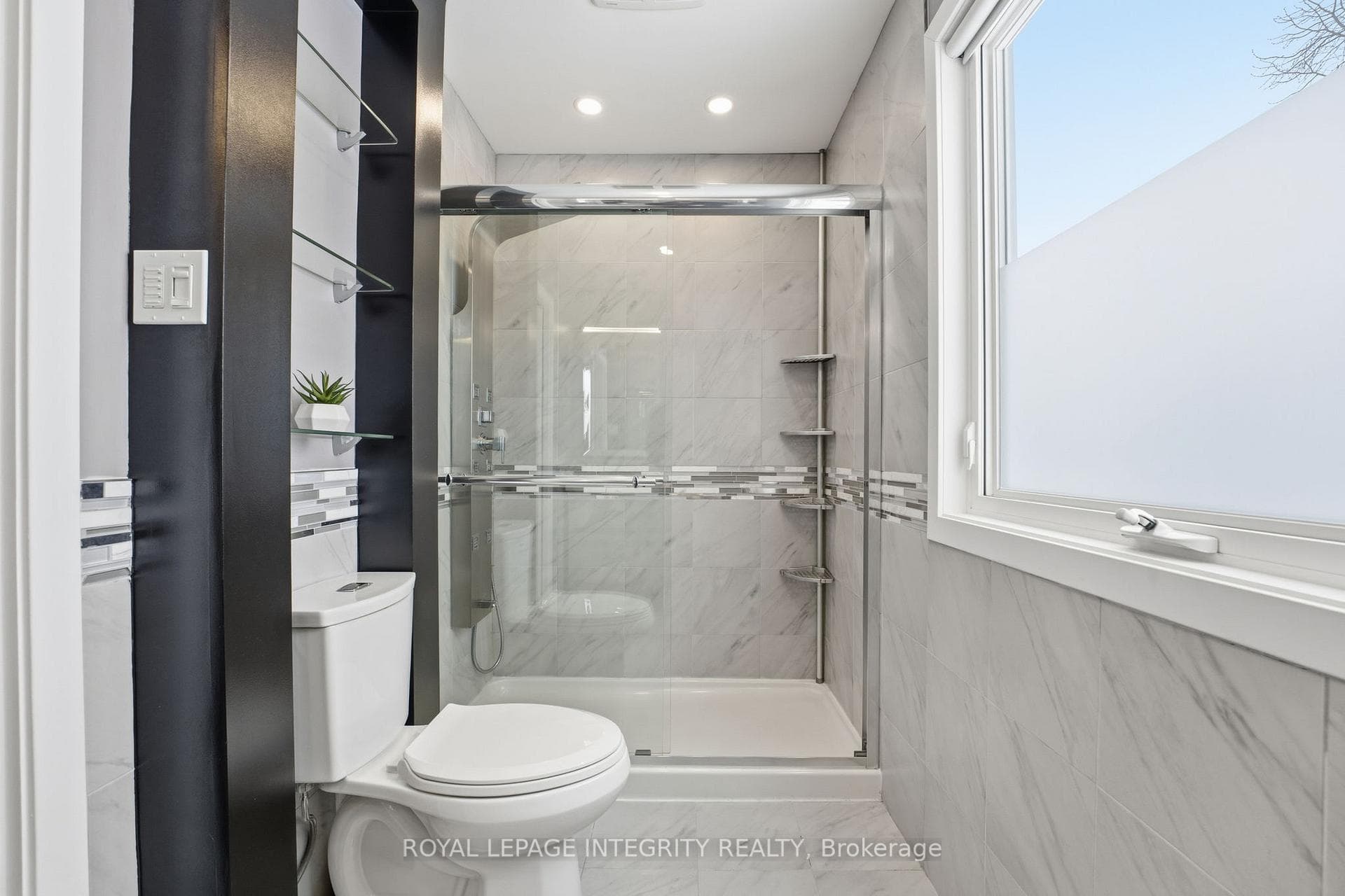 32 Acklam Terrace photo 17