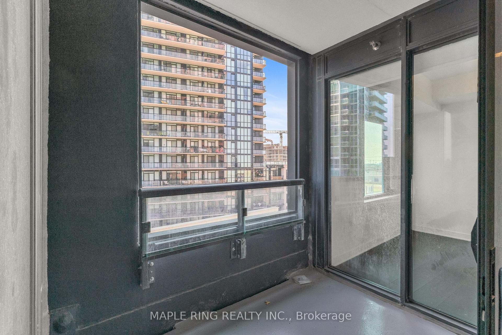 2920 Highway 7 Road Unit 605 photo 4