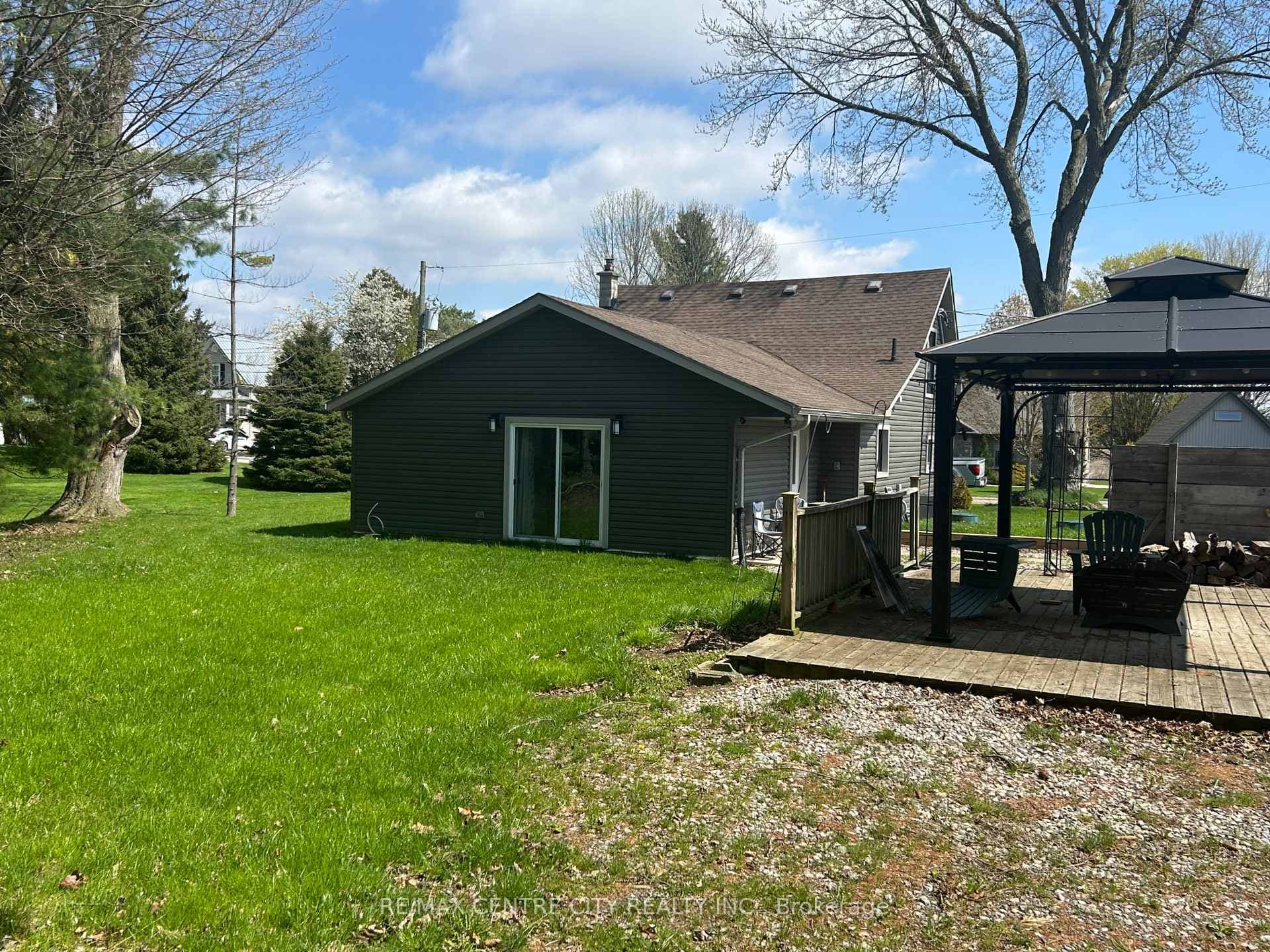 7957 Argyle Street photo 28