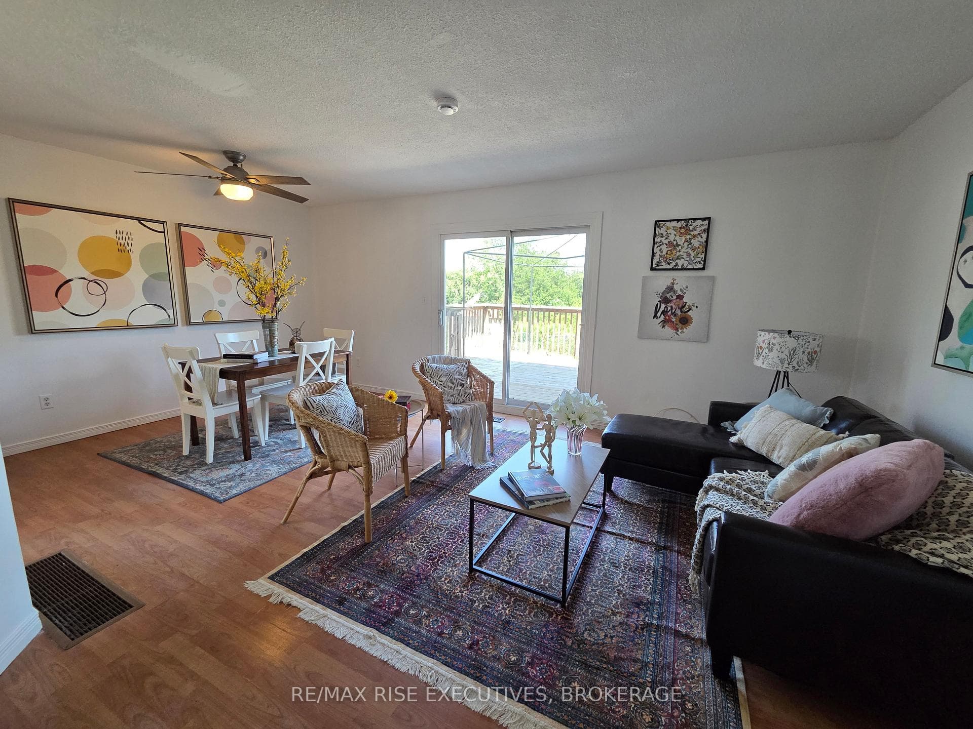 75 Wycliffe Crescent photo 3