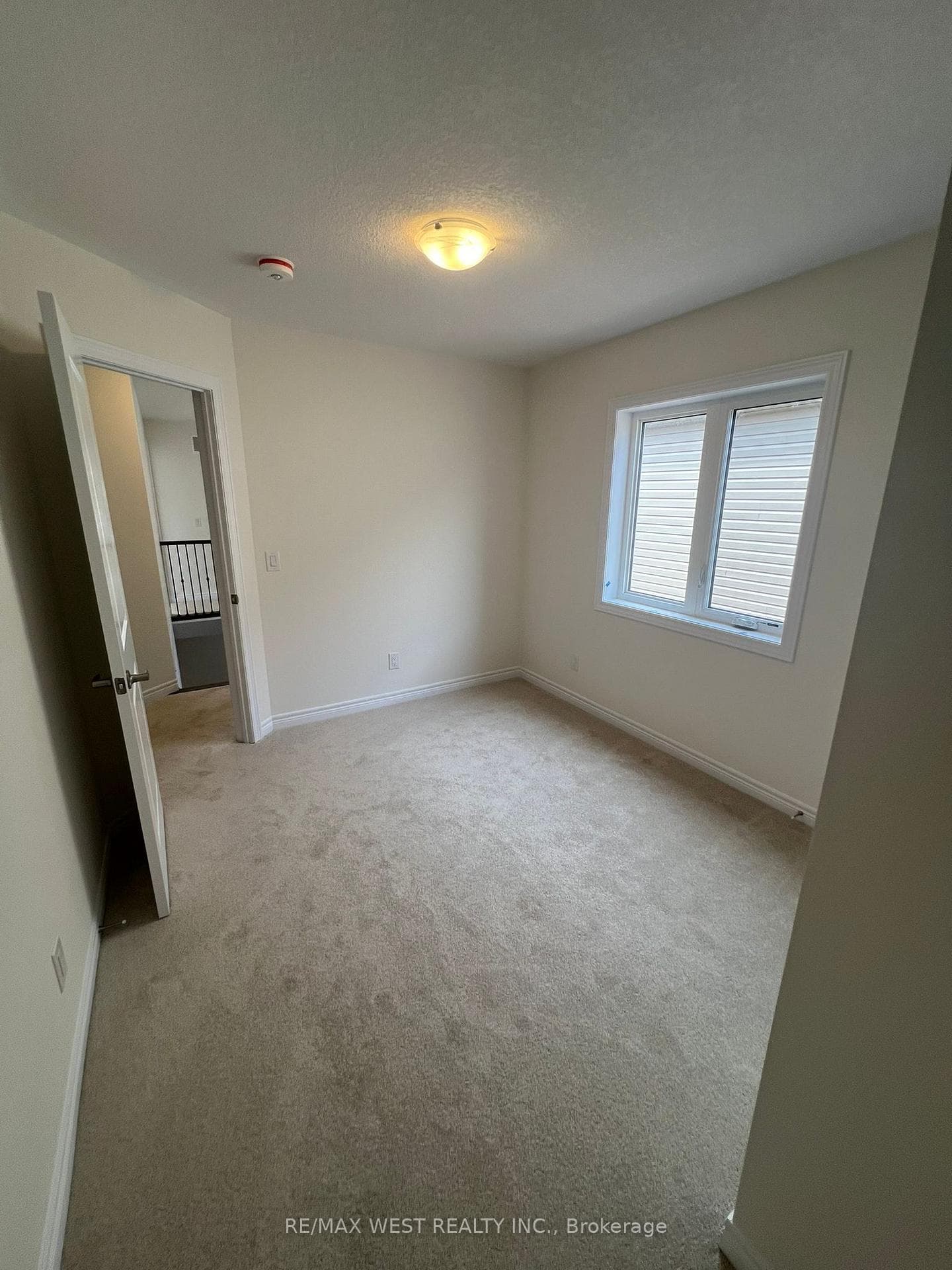213 Broadacre Drive photo 15