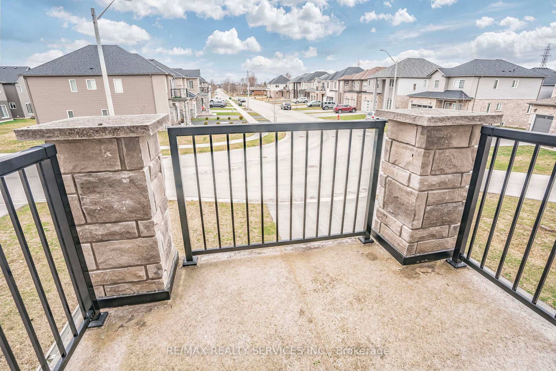 194 Bethune Avenue photo 30