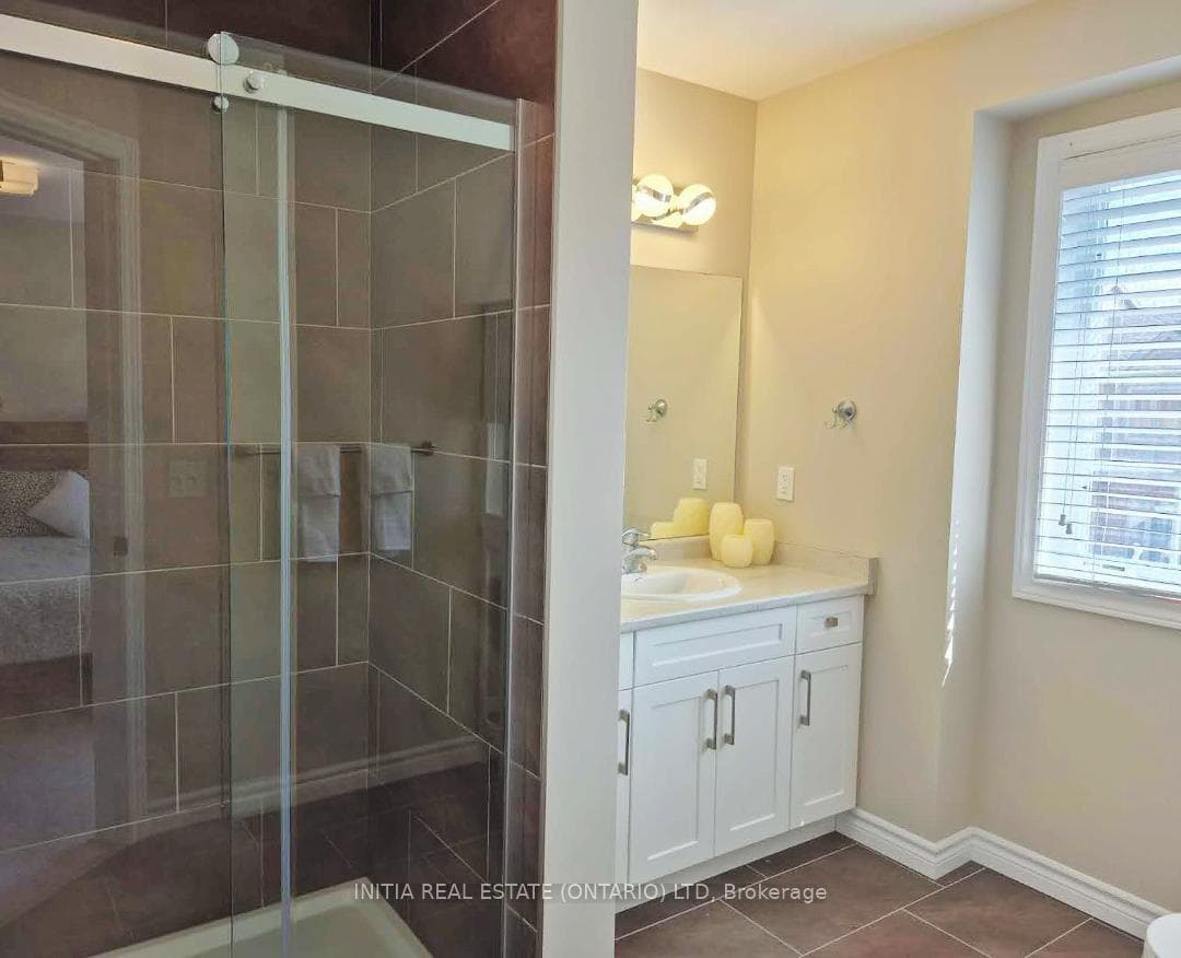 1010 Fanshawe Park Road Unit 31 photo 21