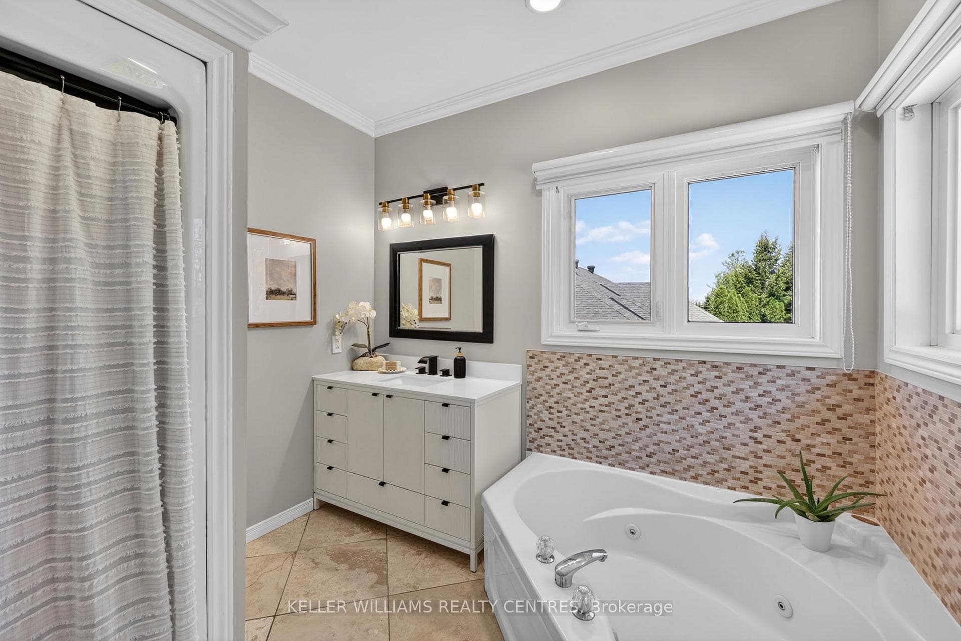 50 Glenhuron Drive photo 15