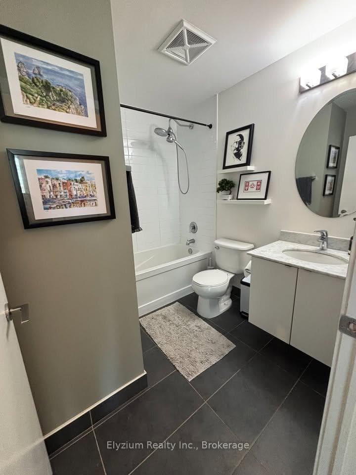 150 East Liberty Street Unit 816 photo 10