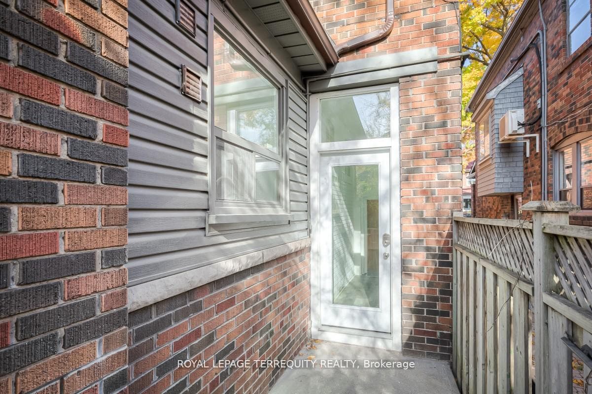 135 Jane Street Unit 5 photo 22