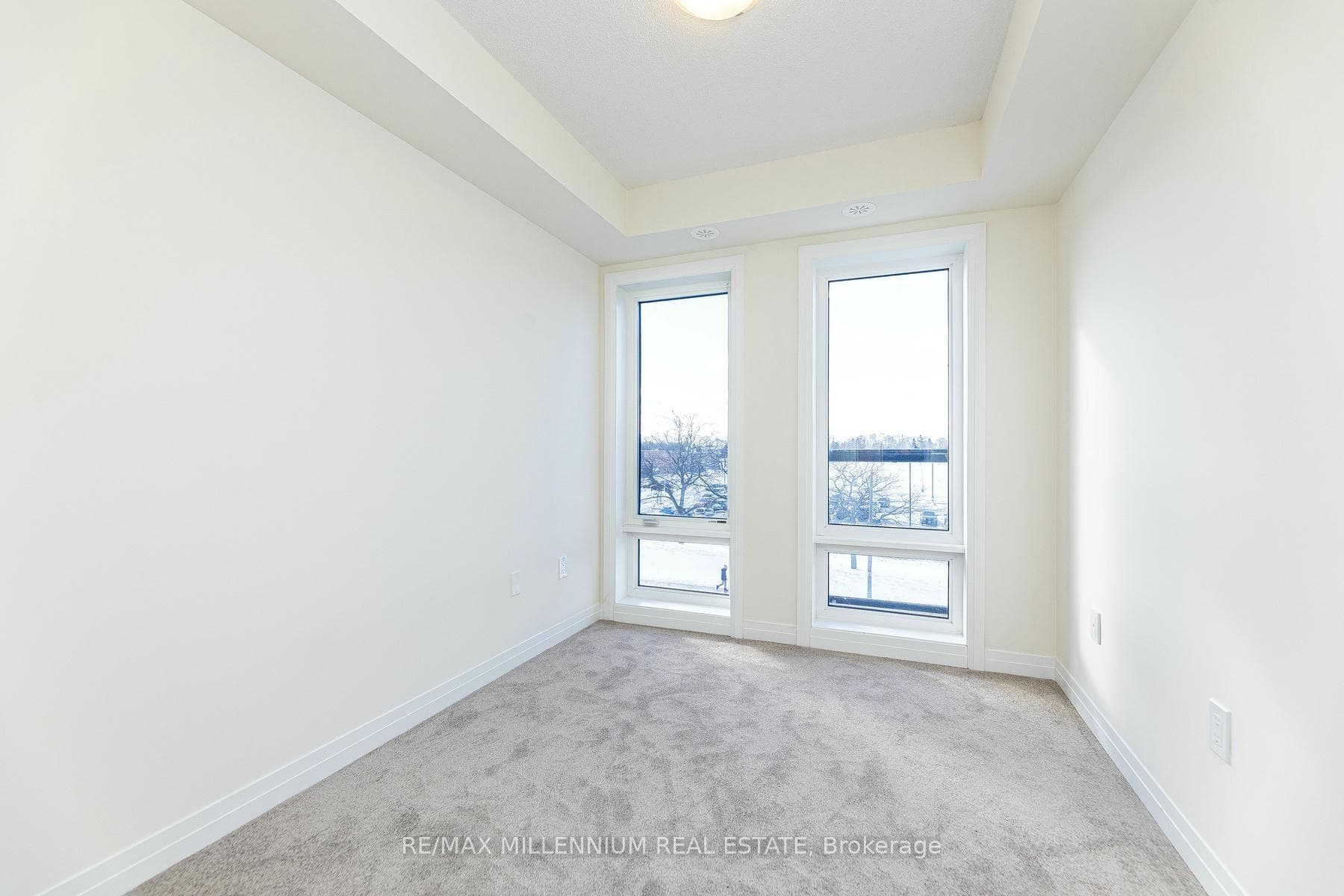 165 Tapscott Road Unit 11 photo 27